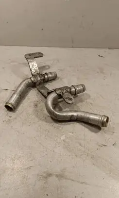 Jaguar XE Engine coolant pipe/hose G4D318B402AC