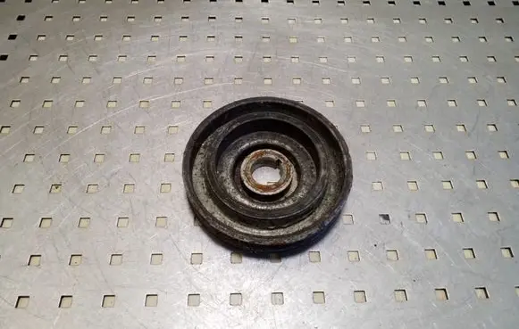 Peugeot 407 Crankshaft pulley