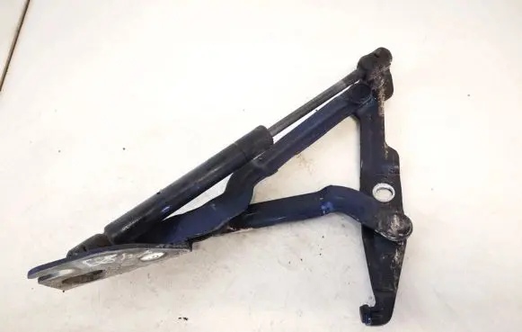 Volkswagen PASSAT B5 Tailgate/trunk/boot hinge 8d5827302c