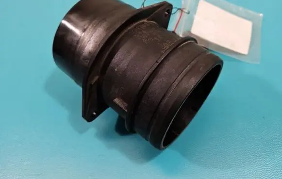Volkswagen Golf Plus Mass air flow meter 0281002735 IMPRK1421042