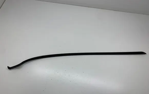 Ford Fiesta Windshield trim 8A61A03195AEW