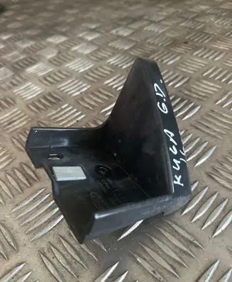 Rear bumper mounting bracket