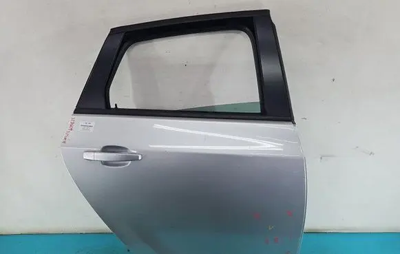 Rear door