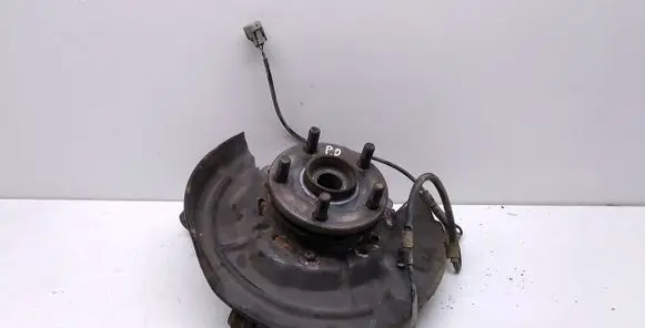 Toyota Avensis T220 Front wheel hub