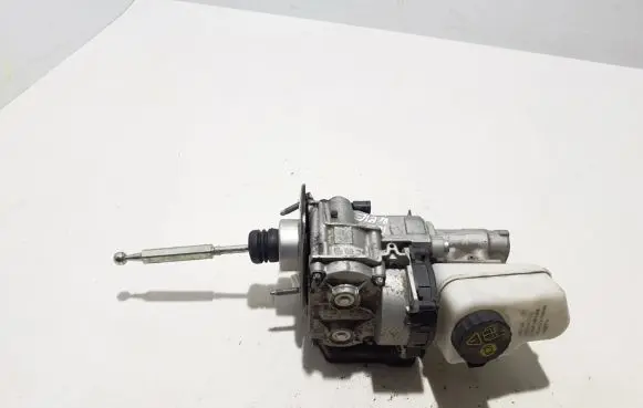 Volkswagen Golf VII Brake booster 5QE614105P