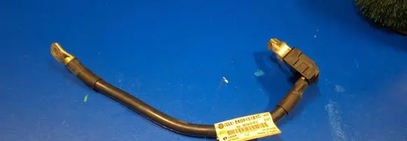 Audi A6 Allroad C6 Negative earth cable (battery) 8K0915181C