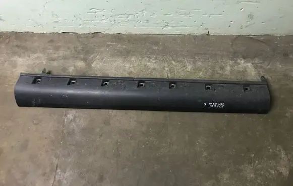 Suzuki SX4 Sill