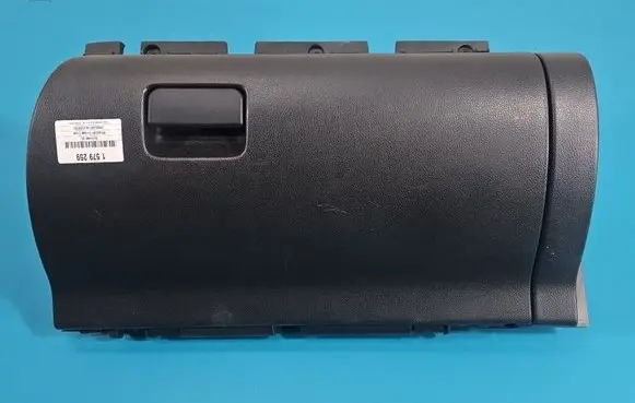 Mitsubishi Eclipse Cross Glove box 8006A602 IMPRK1579259