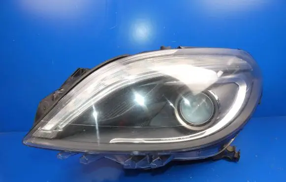 Mercedes-Benz B W246 W242 Headlight/headlamp A2468207361 LE10C6247 030127167107