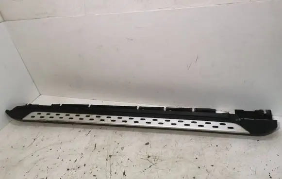 Mercedes-Benz GLK (X204) Foot area side trim A2046900275