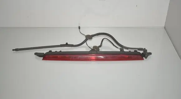 BMW i3 Third/center stoplight 7304040 63257304040