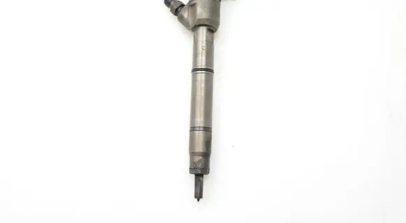 Hyundai i40 Fuel injector 338002A800
