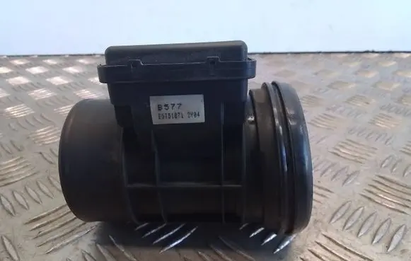 Mazda Premacy Mass air flow meter E3T51071
