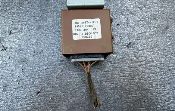 Nissan Patrol Y61 Other relay 28510VB000