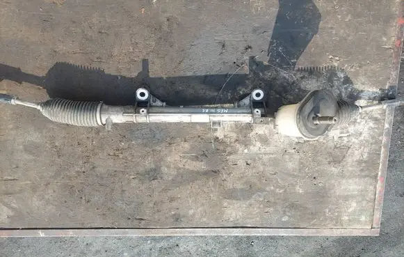 Renault Megane III Steering rack 490010062R
