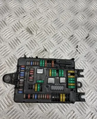 BMW X5 F15 Fuse module 9316569