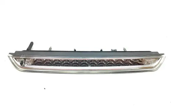 Peugeot 308 Third/center stoplight 9802932180