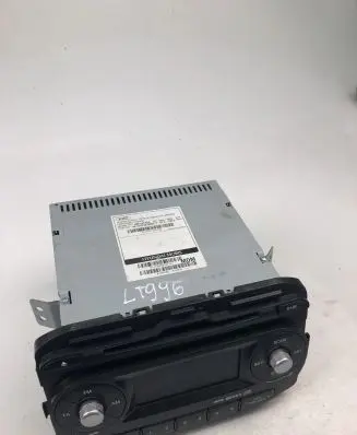 KIA Picanto Radio/CD/DVD/GPS head unit 961701Y201MB2