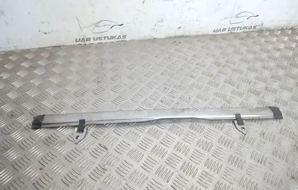 Mitsubishi Galant Air flow deflector 