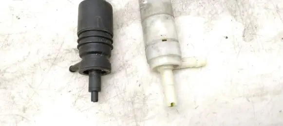 Audi A8 S8 D2 4D Headlight washer pump 357955681 1009550008
