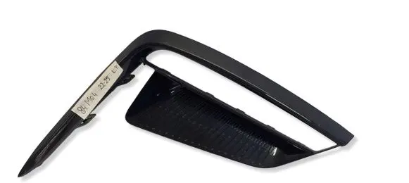 MG MG4 ev Front bumper lower grill 10977789