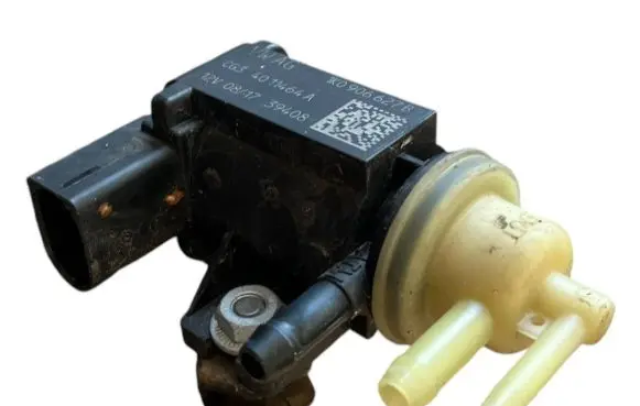 Volkswagen Golf VII Turbo solenoid valve 1K0906627B 39408 4011464A