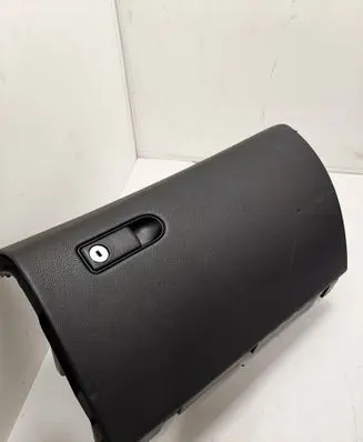 Mercedes-Benz C W205 Glove box 2392244