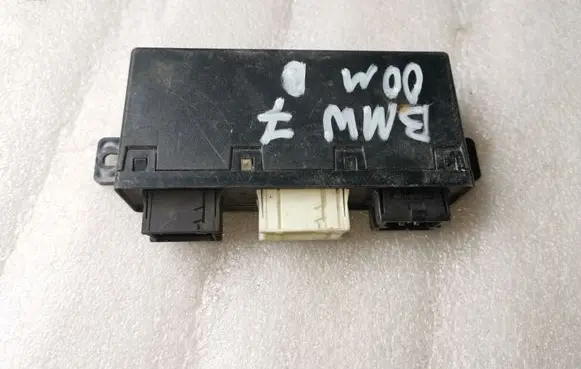 BMW 5 E39 Door control unit/module 61358378769 8378769