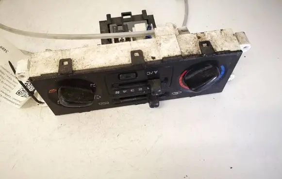 Subaru Forester SF Climate control unit 