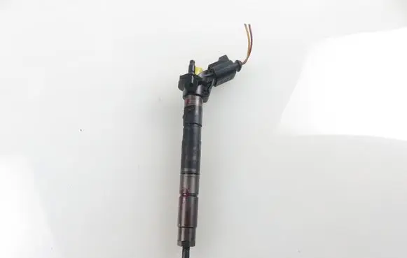 Audi A6 S6 C6 4F Fuel injector 0445115004 059130277Q