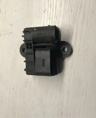 Mercedes-Benz C W205 Glow plug pre-heat relay A6519003103