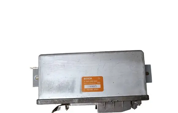 Audi 100 200 5000 C3 ABS control unit/module 0265100037 443907379C 17008371
