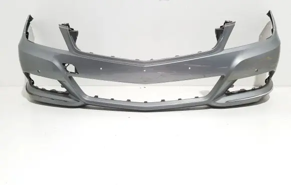 Mercedes-Benz C W204 Front bumper A2048805547