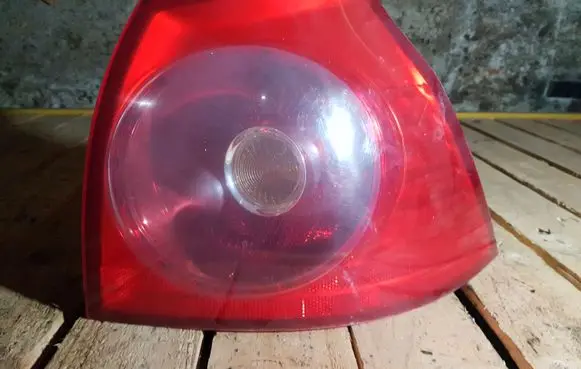 Volkswagen Golf V Rear/tail lights