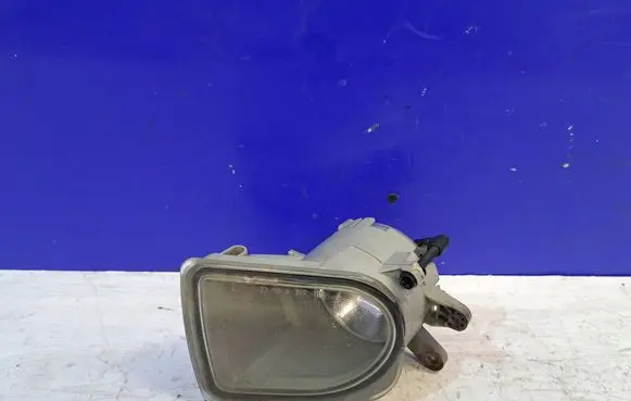 Volvo V50 Front fog light 8678700 0305075001