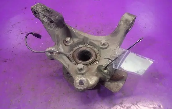 Opel Vectra C Front wheel hub spindle knuckle 6699r