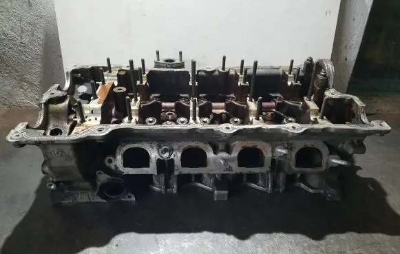 BMW 3 E46 Engine head 75054229