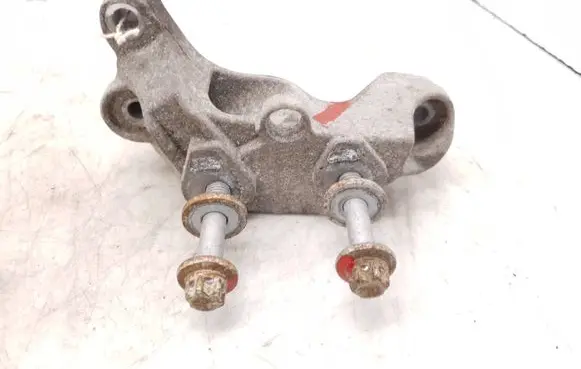 Opel Meriva A Gearbox mounting bracket 13193850 461117160