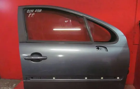 Peugeot 207 Front door P207DRZWIPP