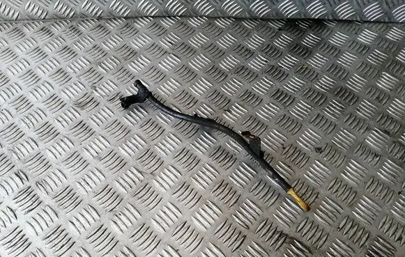 Toyota Yaris Oil level dip stick 
