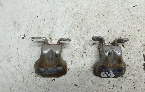 Front door hinge set