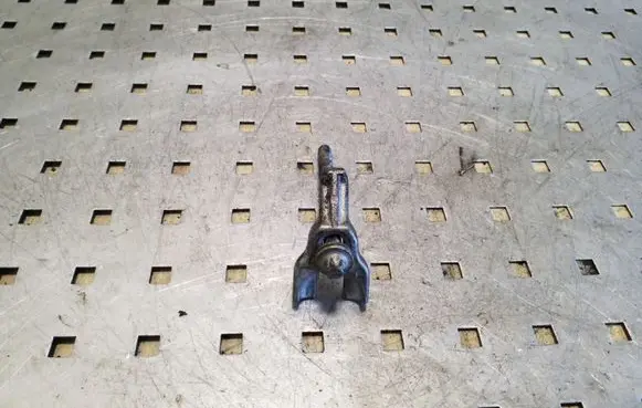 BMW 3 E92 E93 Fuel Injector clamp holder