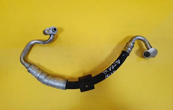 Seat Altea XL Air conditioning (A/C) pipe/hose 1K0820721BQ