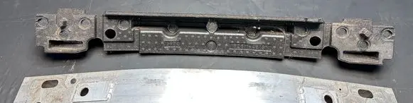 Lexus RX 450H Front bumper cross member 5261148181 5202148051