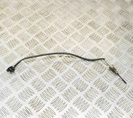 BMW 4 F32 F33 Oil temperature sensor 8589814