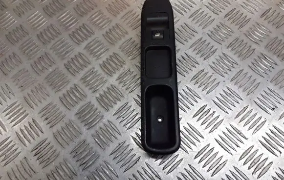 Peugeot 307 Quarter vent window switch 96351625XT