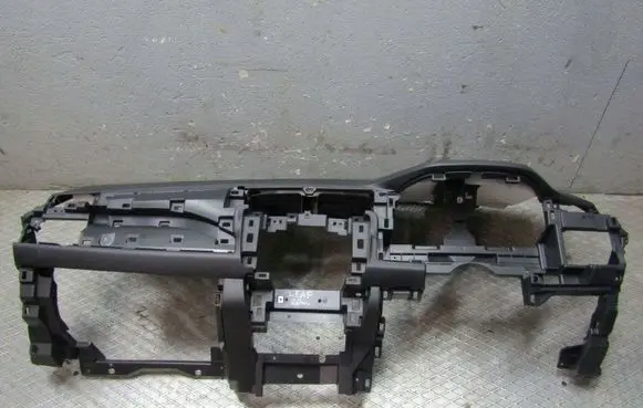 Nissan Leaf II (ZE1) Dashboard 682005SJ0B