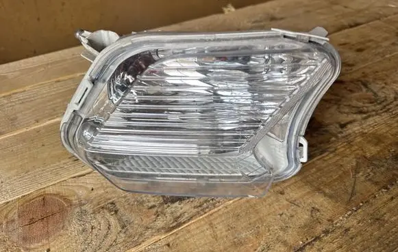 Ford Kuga II Front fog light 00198714 GV4413B220A