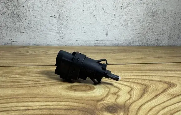 Ford S-MAX Brake pedal sensor switch 3M5T13480AC 3M5T13480