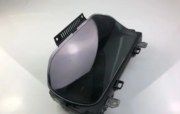 Volvo XC90 Speedometer (instrument cluster) 31687123AA